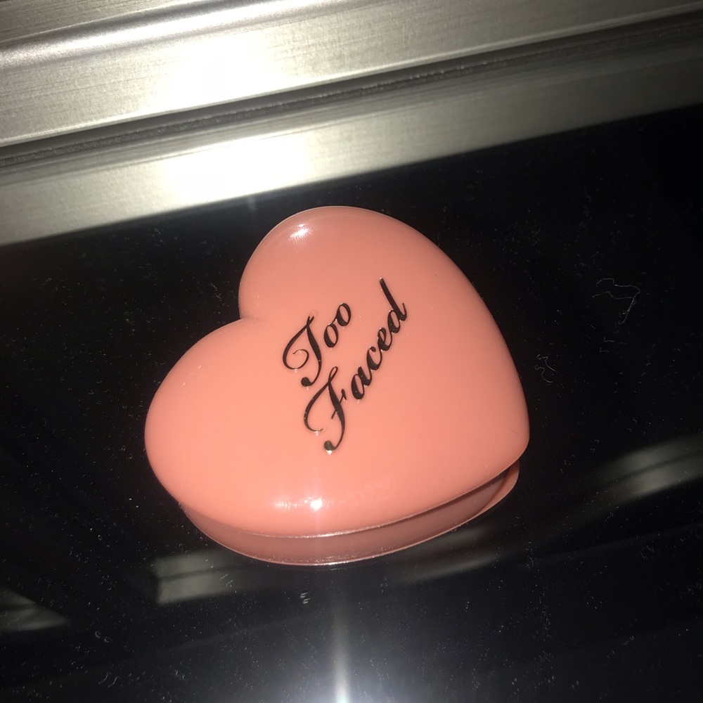 Too Faced Blush in baby love.